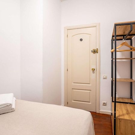 ברצלונה Next To Sagrada Familia 4-Bedroom Apartment מראה חיצוני תמונה