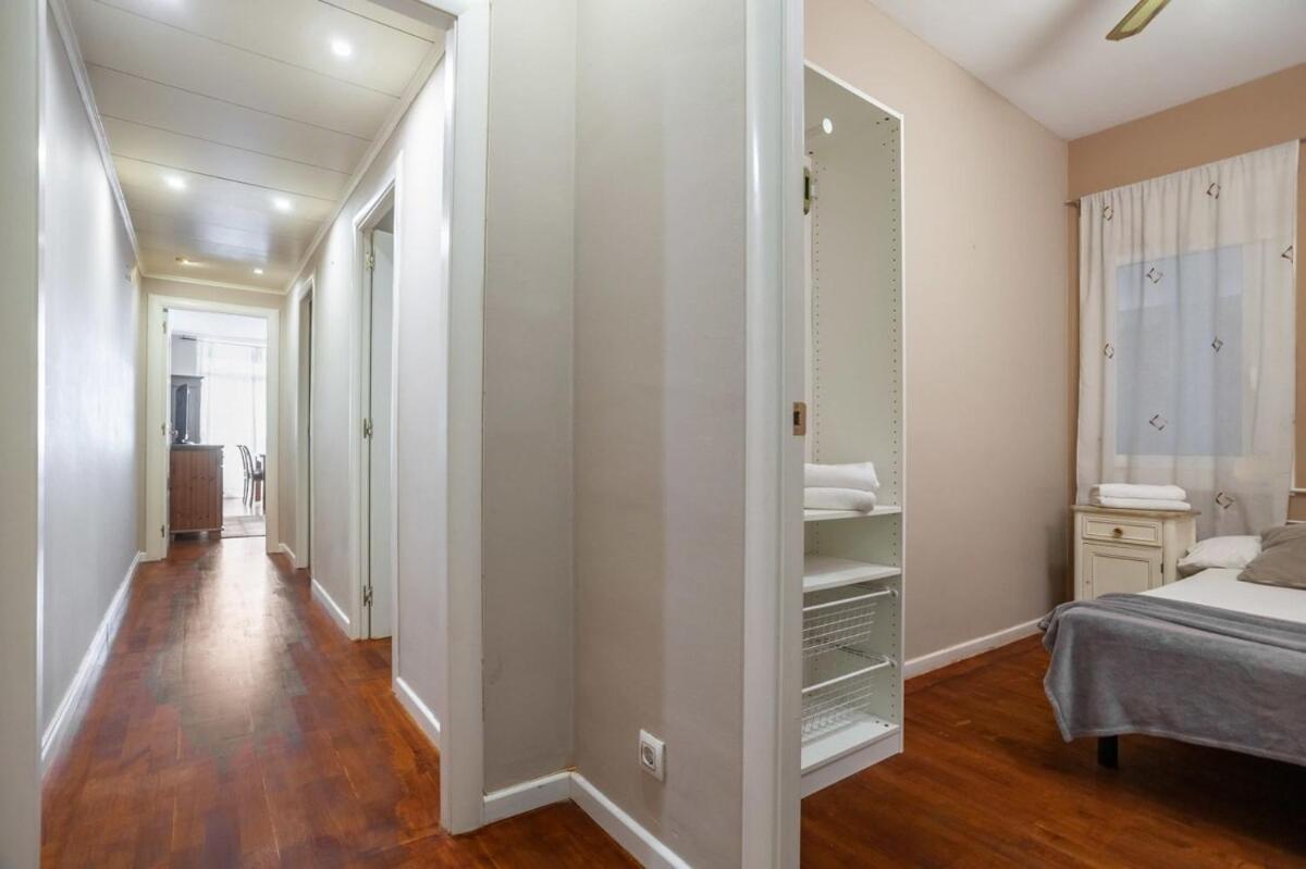 ברצלונה Next To Sagrada Familia 4-Bedroom Apartment מראה חיצוני תמונה