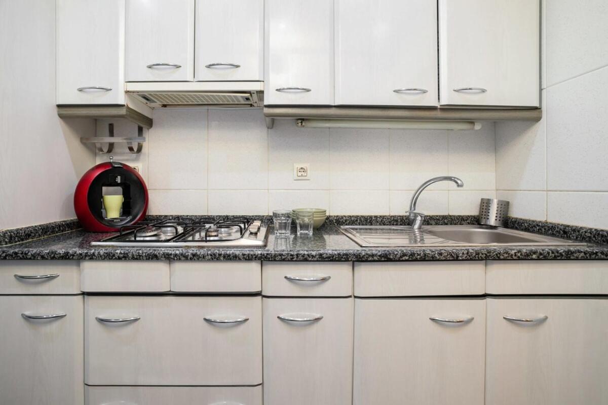 ברצלונה Next To Sagrada Familia 4-Bedroom Apartment מראה חיצוני תמונה