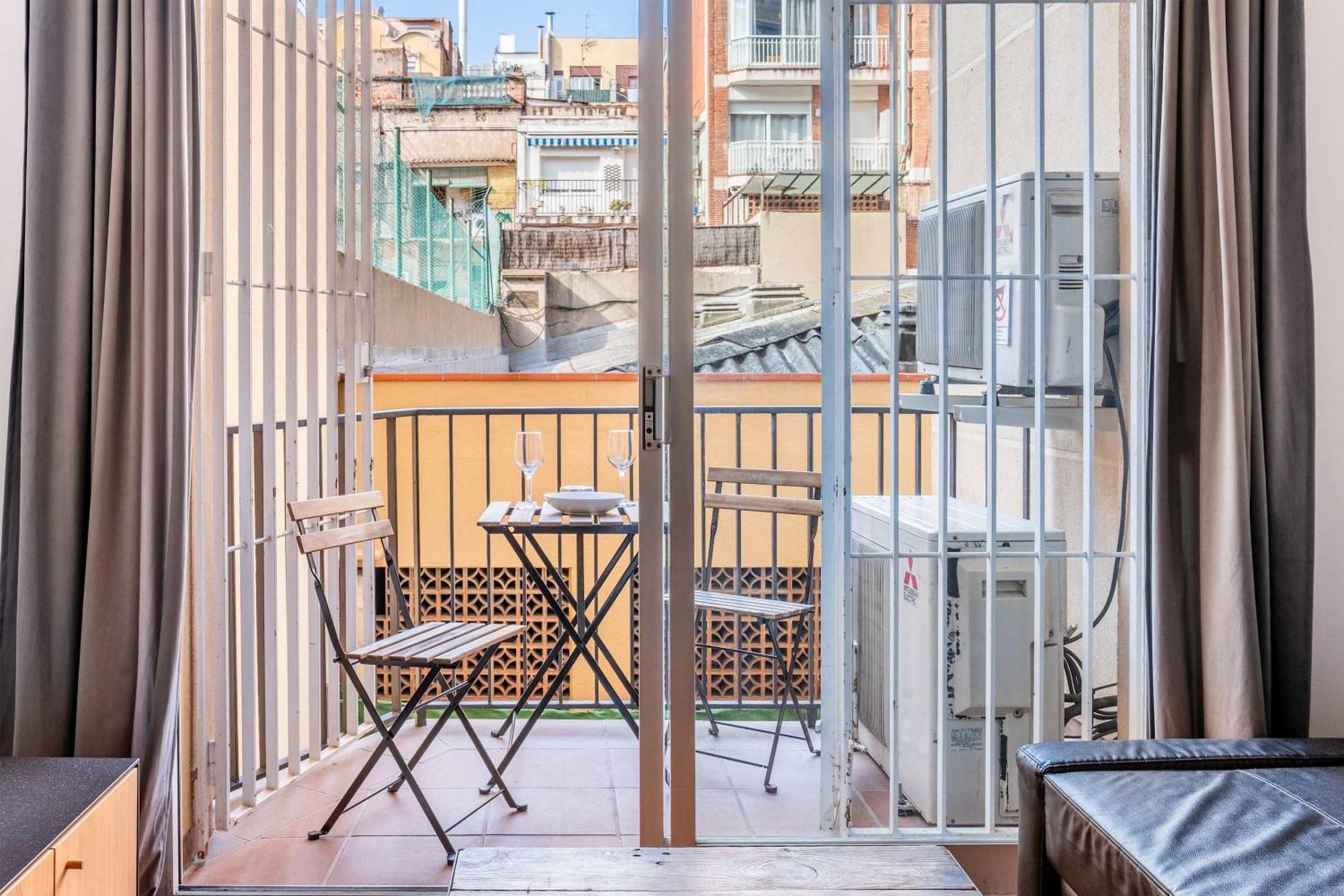ברצלונה Next To Sagrada Familia 4-Bedroom Apartment מראה חיצוני תמונה
